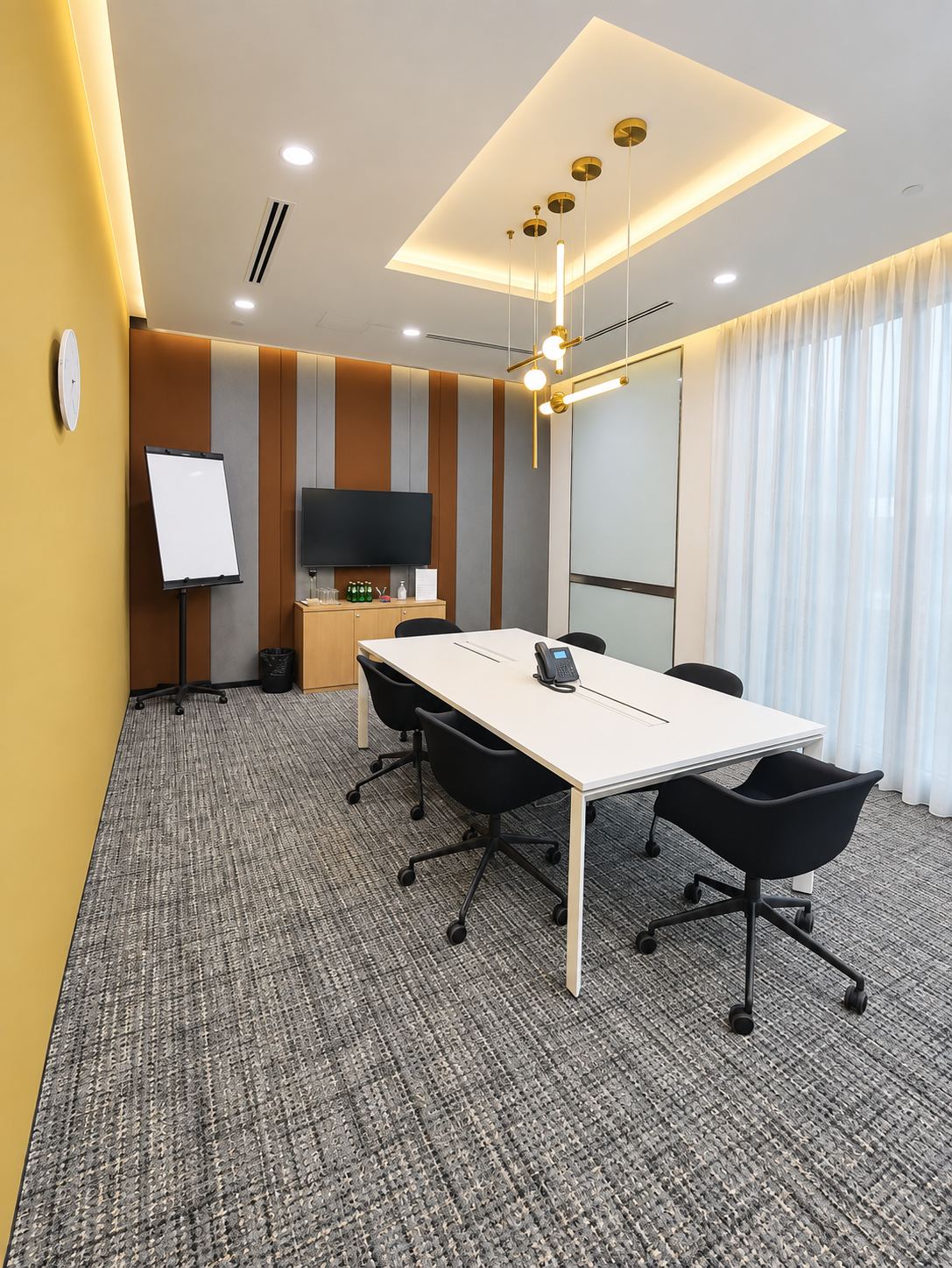 Central meeting room, 6 pax, at Asia Square Tower 1