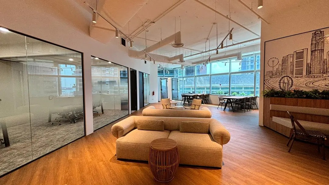 Window seating, at Twenty Anson